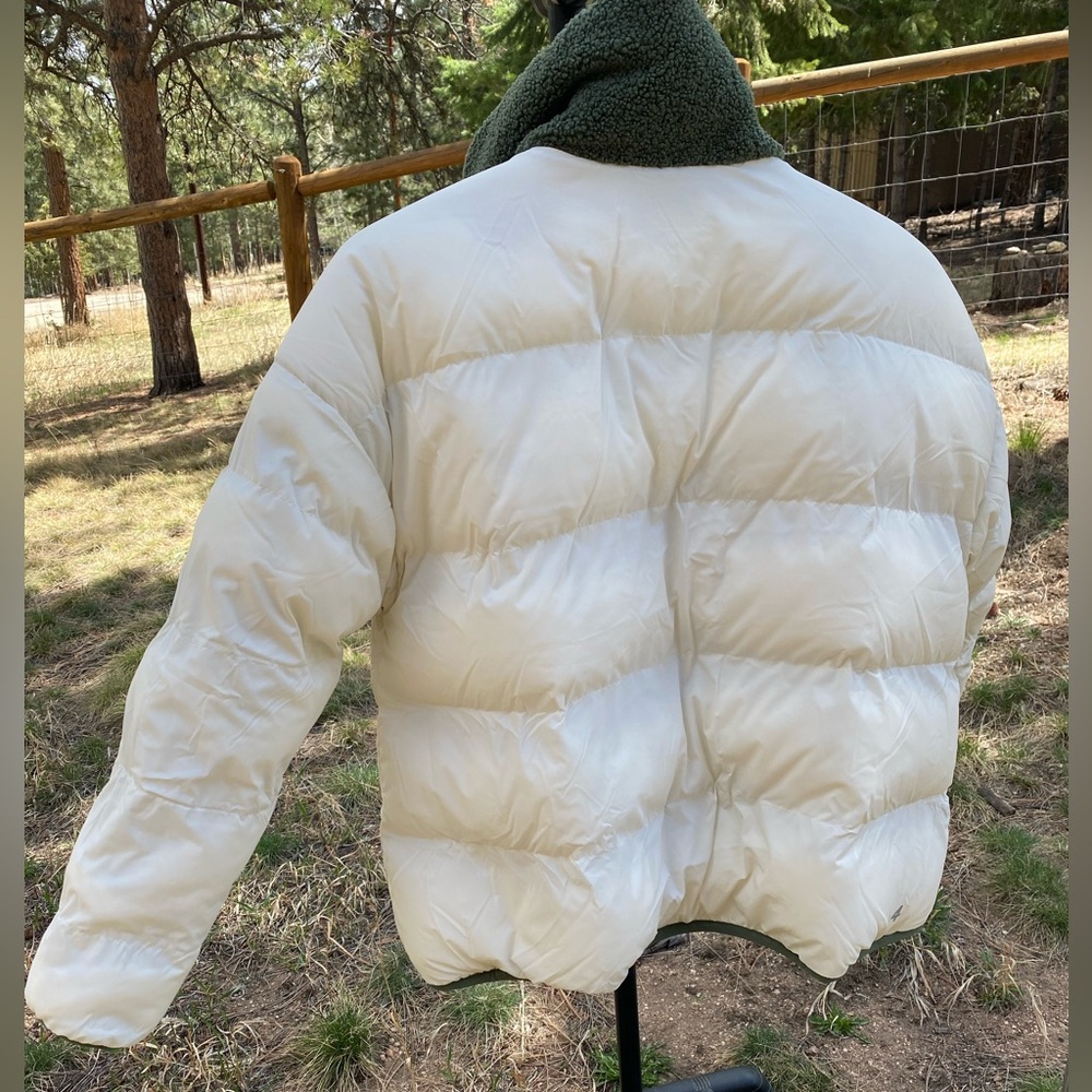 Reversible down coat - Picture 3 of 8
